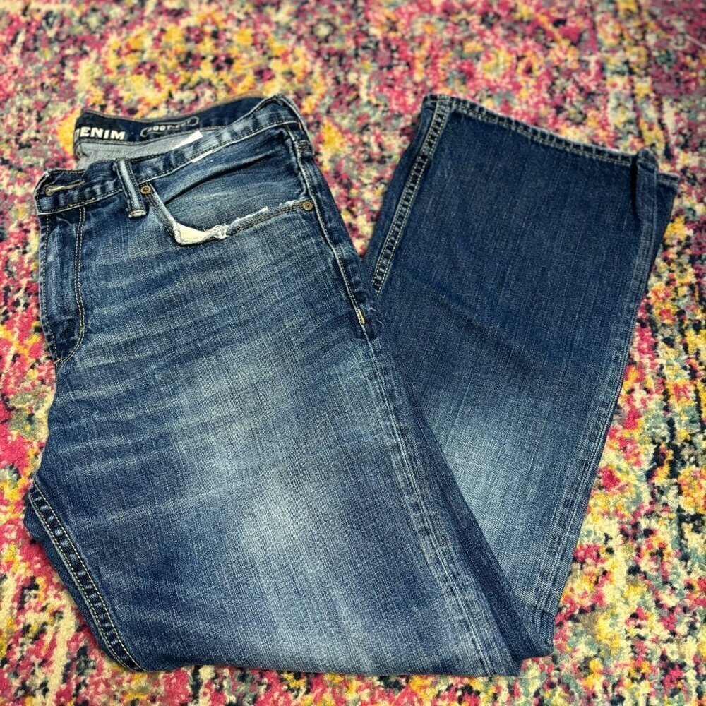 0824-45 Old Navy Clean Water Wash Jeans